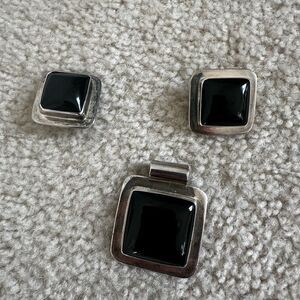 Vintage Sterling Silver 925 & Black Onyx Pendant and Clip-On Earring Set Mexico